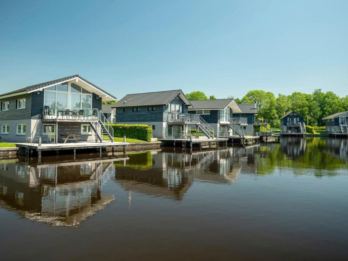 Landal Waterpark Sneekermeer Hotell Terherne Exteriör bild